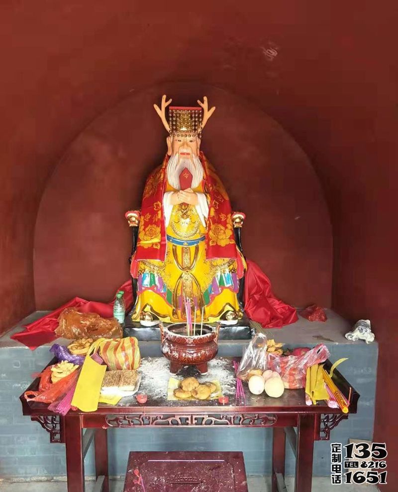 戶(hù)外大型景觀玻璃鋼彩繪龍王雕塑 戶(hù)外大型景觀玻璃鋼彩繪龍王雕塑